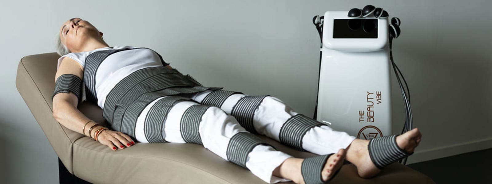 Vibra-B: Professioneel cellulite apparaat voor salons
